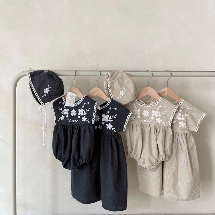 【帽子セット】flower embroidery romper & bonnet set